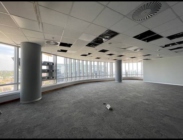 1,145M² OFFICE TO LET IN SANDTON CENTRAL